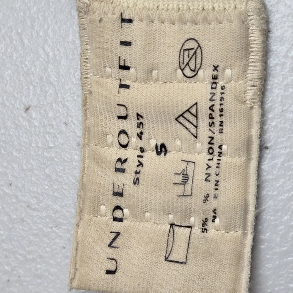 Underoutfit ***stains item